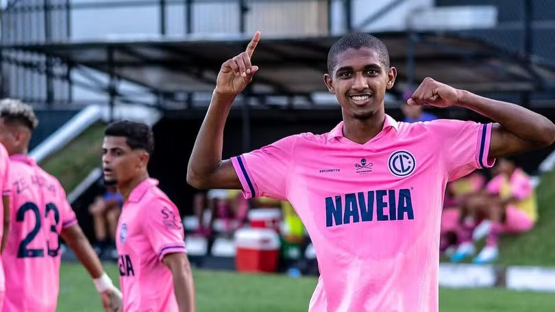 Botafogo paga R$ 2 milhões e compra revelação de 1º clube vegano do Brasil