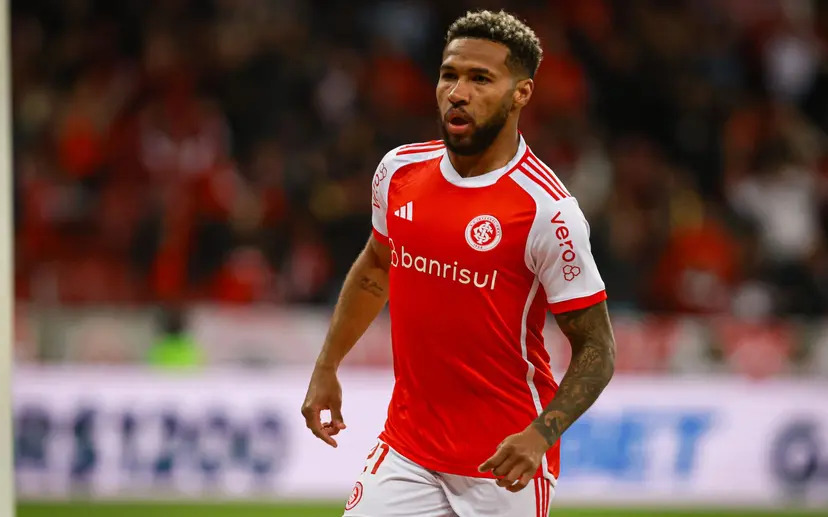 Internacional é notificado pelo Cruzeiro por dívida referente a Wesley