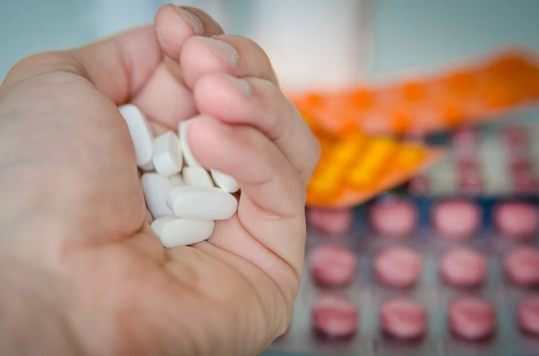 Expira nesta sexta-feira a medida que isenta remédios importados